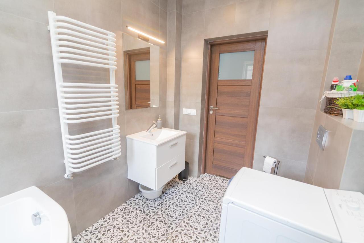 Apartament Z Jacuzzi Хель Экстерьер фото